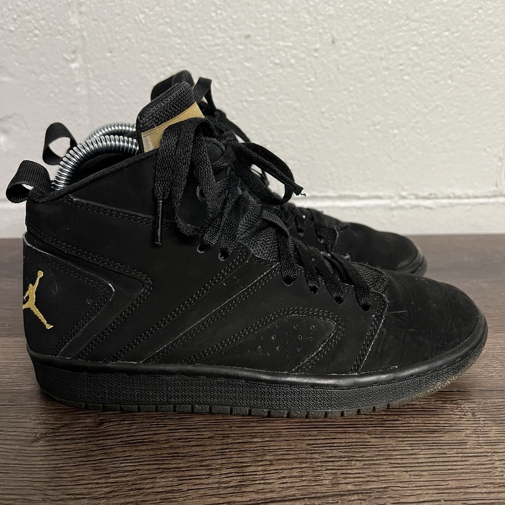Air Jordan Boys Flight Legend Basketball Shoes Black AA2527-031 2017 Sneakers 6Y